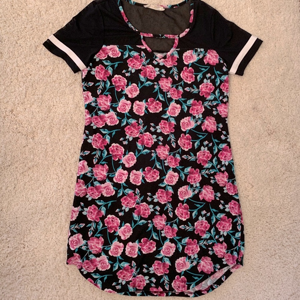 Floral and sheer juniors dress